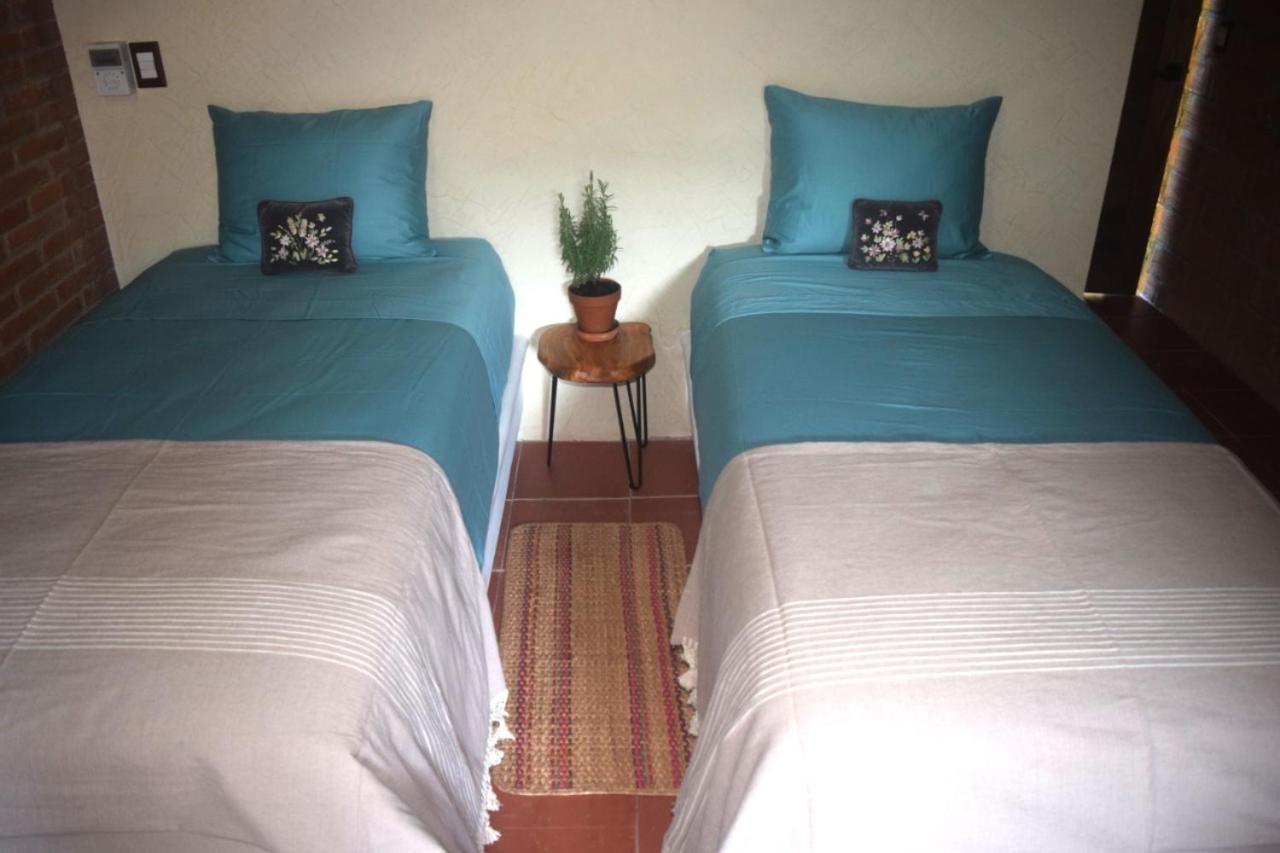 מזונטה Hotel Bendita Luna מראה חיצוני תמונה