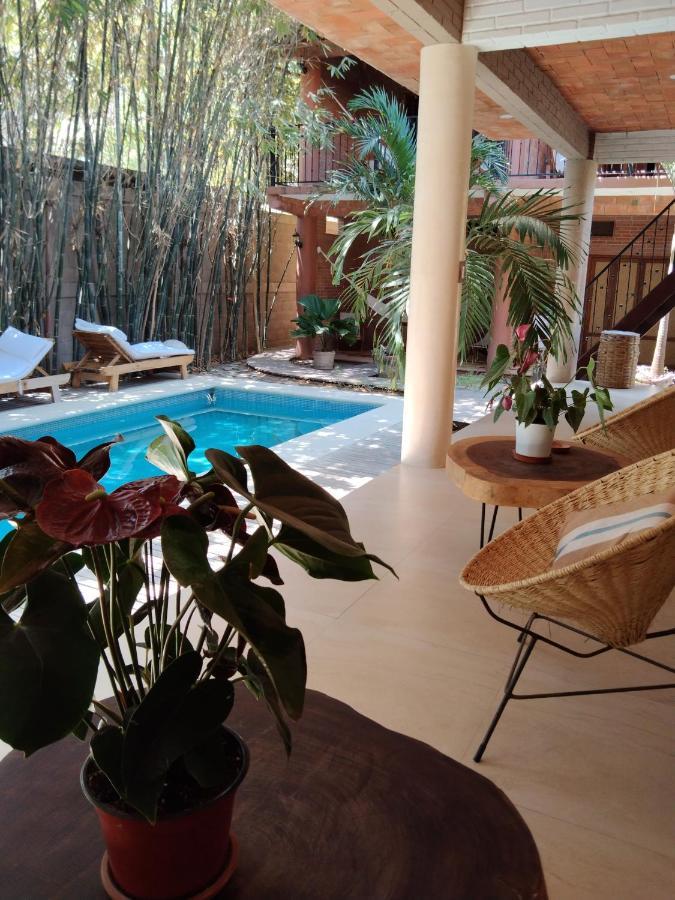 מזונטה Hotel Bendita Luna מראה חיצוני תמונה