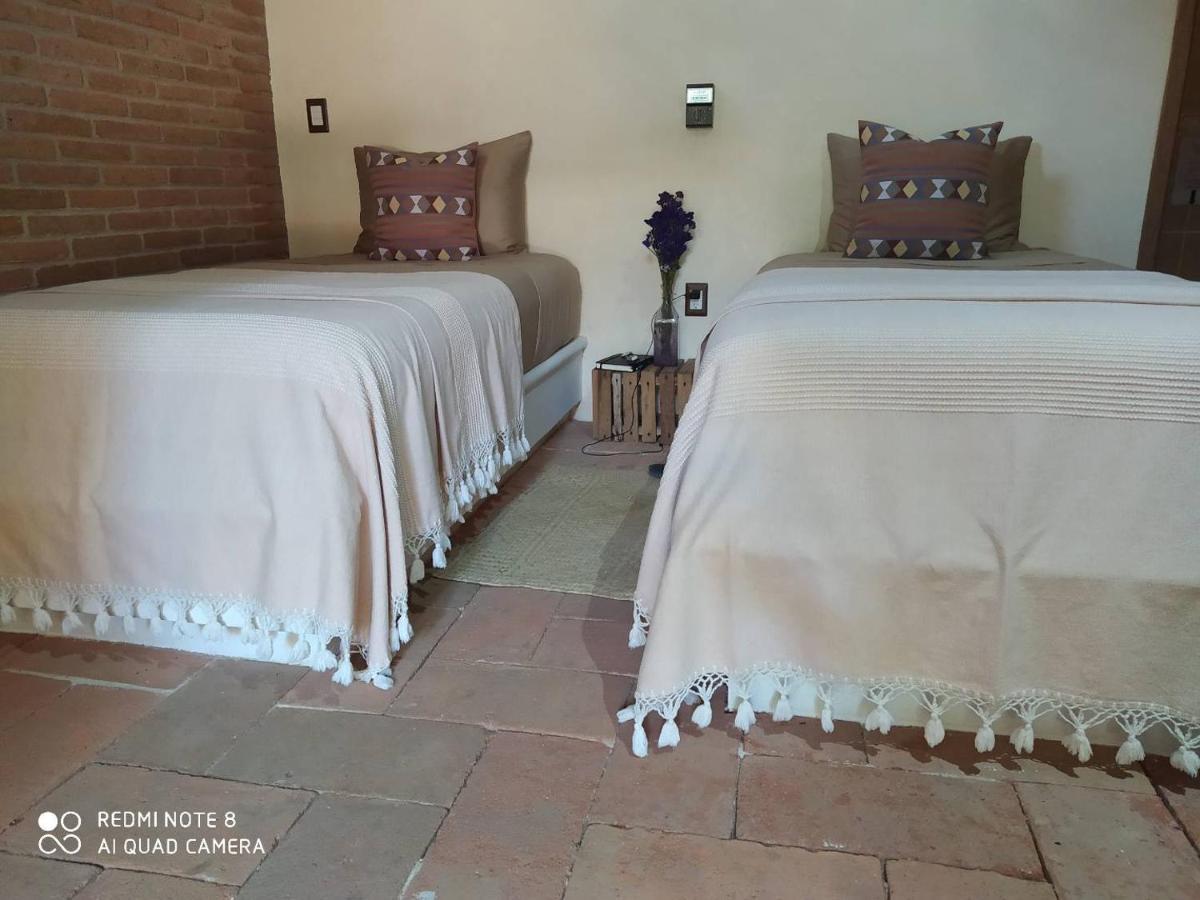 מזונטה Hotel Bendita Luna מראה חיצוני תמונה